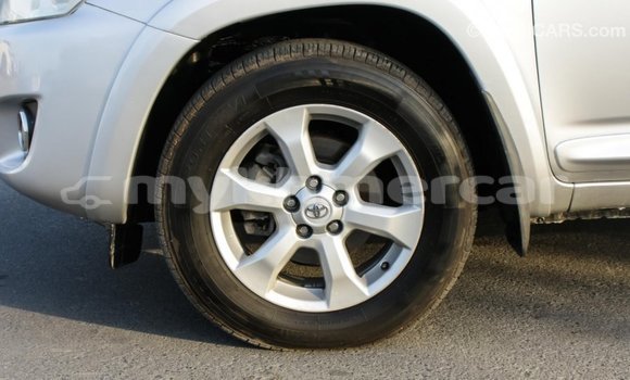 Acheter Import Voiture Toyota RAV4 Autre à Import - Dubai, Kampot Province Acheter Import Voiture Toyota RAV4 Autre à Import - Dubai, Kampot Province
