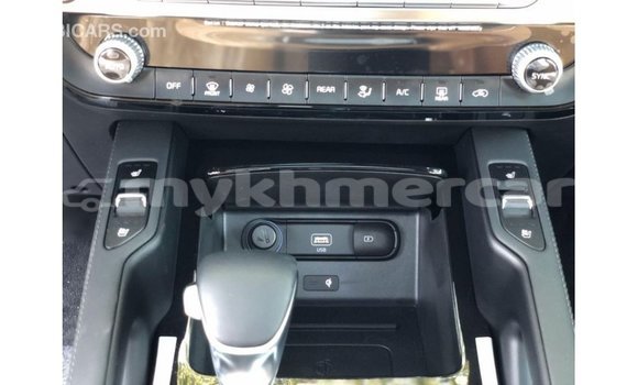 Buy Import Kia Rio White Car in Import - Dubai in Kampot Province Buy Import Kia Rio White Car in Import - Dubai in Kampot Province