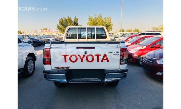 Buy Import Toyota Hilux White Car in Import - Dubai in Kampot Province Buy Import Toyota Hilux White Car in Import - Dubai in Kampot Province