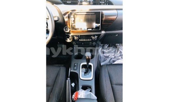 Buy Import Toyota Hilux White Car in Import - Dubai in Kampot Province Buy Import Toyota Hilux White Car in Import - Dubai in Kampot Province