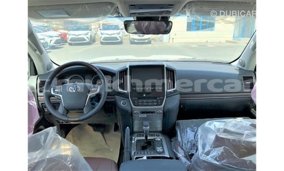 Buy Import Toyota Land Cruiser White Car in Import - Dubai in Kampot Province Buy Import Toyota Land Cruiser White Car in Import - Dubai in Kampot Province