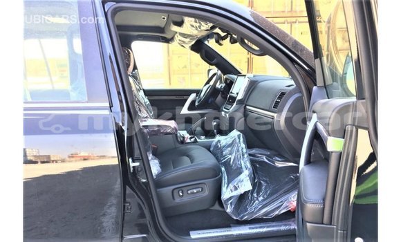 Buy Import Toyota Land Cruiser Black Car in Import - Dubai in Kampot Province Buy Import Toyota Land Cruiser Black Car in Import - Dubai in Kampot Province