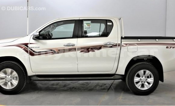 Buy Import Toyota Hilux White Car in Import - Dubai in Kampot Province Buy Import Toyota Hilux White Car in Import - Dubai in Kampot Province