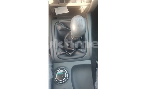 Buy Import Mitsubishi L200 White Car in Import - Dubai in Kampot Province Buy Import Mitsubishi L200 White Car in Import - Dubai in Kampot Province