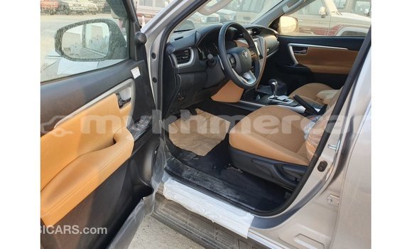 Buy Import Toyota Fortuner Other Car in Import - Dubai in Kampot Province Buy Import Toyota Fortuner Other Car in Import - Dubai in Kampot Province