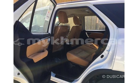 Buy Import Toyota Fortuner White Car in Import - Dubai in Kampot Province Buy Import Toyota Fortuner White Car in Import - Dubai in Kampot Province