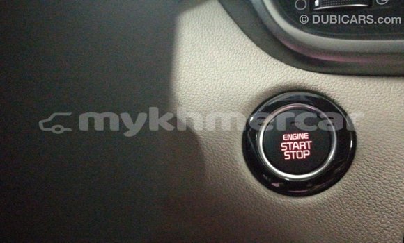 Buy Import Kia Sorento White Car in Import - Dubai in Kampot Province Buy Import Kia Sorento White Car in Import - Dubai in Kampot Province