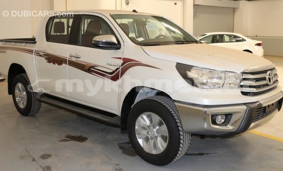 Buy Import Toyota Hilux White Car in Import - Dubai in Kampot Province Buy Import Toyota Hilux White Car in Import - Dubai in Kampot Province