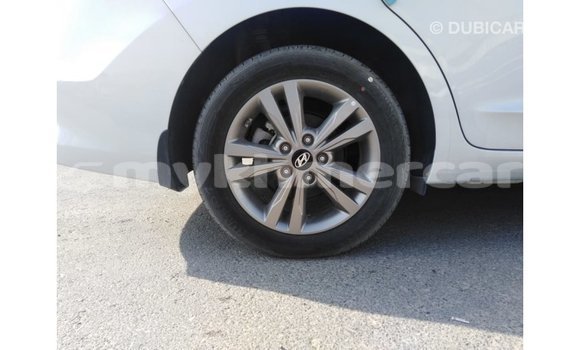 ទិញ នាំចូល Hyundai Elantra Other ឡាន} ក្នុង Import - Dubai ក្នុង Kampot Province ទិញ នាំចូល Hyundai Elantra Other ឡាន} ក្នុង Import - Dubai ក្នុង Kampot Province