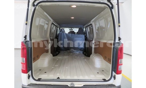 Buy Import Toyota Hiace White Car in Import - Dubai in Kampot Province Buy Import Toyota Hiace White Car in Import - Dubai in Kampot Province