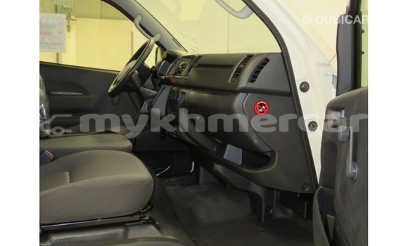 Buy Import Toyota Hiace White Car in Import - Dubai in Kampot Province Buy Import Toyota Hiace White Car in Import - Dubai in Kampot Province