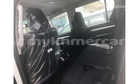 Buy Import Toyota Hilux White Car in Import - Dubai in Kampot Province Buy Import Toyota Hilux White Car in Import - Dubai in Kampot Province