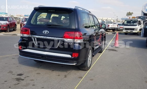 Buy Import Toyota Land Cruiser Black Car in Import - Dubai in Kampot Province Buy Import Toyota Land Cruiser Black Car in Import - Dubai in Kampot Province