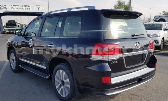 Buy Import Toyota Land Cruiser Black Car in Import - Dubai in Kampot Province Buy Import Toyota Land Cruiser Black Car in Import - Dubai in Kampot Province