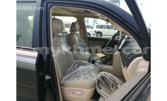 Buy Import Toyota Land Cruiser Black Car in Import - Dubai in Kampot Province Buy Import Toyota Land Cruiser Black Car in Import - Dubai in Kampot Province