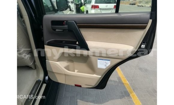 Buy Import Toyota Land Cruiser Black Car in Import - Dubai in Kampot Province Buy Import Toyota Land Cruiser Black Car in Import - Dubai in Kampot Province
