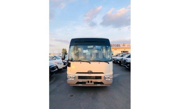 ទិញ នាំចូល Toyota Coaster White ឡាន} ក្នុង Import - Dubai ក្នុង Kampot Province ទិញ នាំចូល Toyota Coaster White ឡាន} ក្នុង Import - Dubai ក្នុង Kampot Province