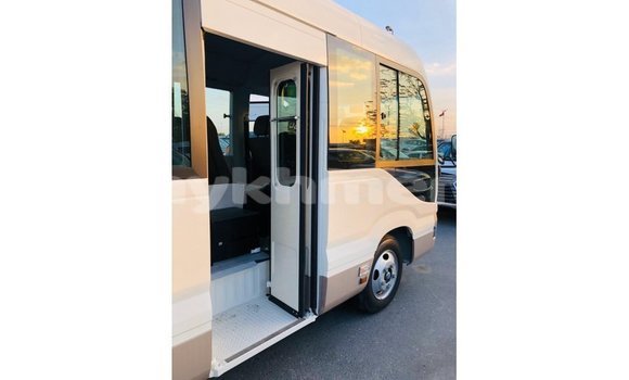 ទិញ នាំចូល Toyota Coaster White ឡាន} ក្នុង Import - Dubai ក្នុង Kampot Province ទិញ នាំចូល Toyota Coaster White ឡាន} ក្នុង Import - Dubai ក្នុង Kampot Province