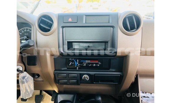 ទិញ នាំចូល Toyota Land Cruiser Beige ឡាន} ក្នុង Import - Dubai ក្នុង Kampot Province ទិញ នាំចូល Toyota Land Cruiser Beige ឡាន} ក្នុង Import - Dubai ក្នុង Kampot Province