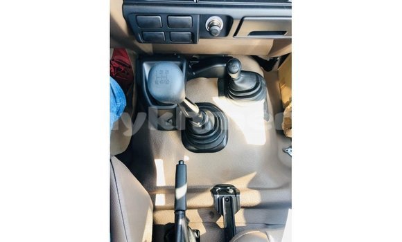 ទិញ នាំចូល Toyota Land Cruiser Beige ឡាន} ក្នុង Import - Dubai ក្នុង Kampot Province ទិញ នាំចូល Toyota Land Cruiser Beige ឡាន} ក្នុង Import - Dubai ក្នុង Kampot Province