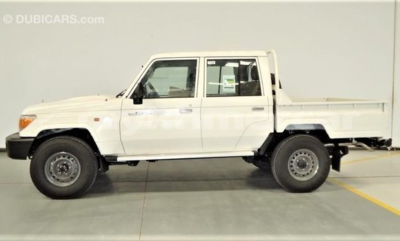 Buy Import Toyota Land Cruiser White Car in Import - Dubai in Kampot Province Buy Import Toyota Land Cruiser White Car in Import - Dubai in Kampot Province