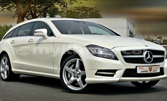 ទិញ នាំចូល Mercedes-Benz 190 (W201) White ឡាន} ក្នុង Import - Dubai ក្នុង Kampot Province ទិញ នាំចូល Mercedes-Benz 190 (W201) White ឡាន} ក្នុង Import - Dubai ក្នុង Kampot Province
