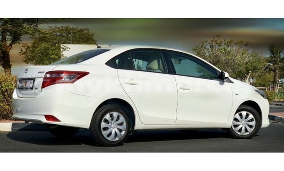 ទិញ នាំចូល Toyota Yaris White ឡាន} ក្នុង Import - Dubai ក្នុង Kampot Province ទិញ នាំចូល Toyota Yaris White ឡាន} ក្នុង Import - Dubai ក្នុង Kampot Province