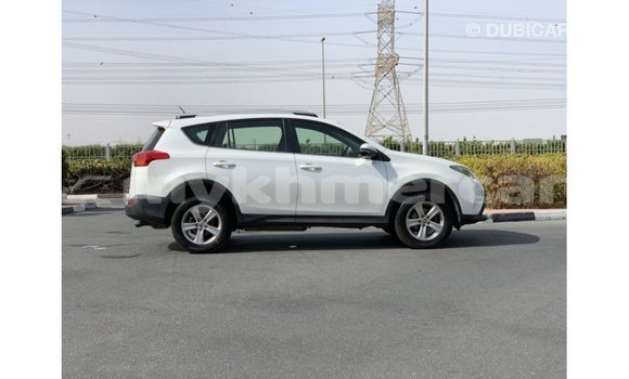 ទិញ នាំចូល Toyota HiAce White ឡានដឹកទំនិញ} ក្នុង Import - Dubai ក្នុង Kampot Province ទិញ នាំចូល Toyota HiAce White ឡានដឹកទំនិញ} ក្នុង Import - Dubai ក្នុង Kampot Province