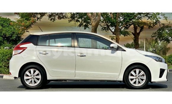 ទិញ នាំចូល Toyota Yaris White ឡាន} ក្នុង Import - Dubai ក្នុង Kampot Province ទិញ នាំចូល Toyota Yaris White ឡាន} ក្នុង Import - Dubai ក្នុង Kampot Province