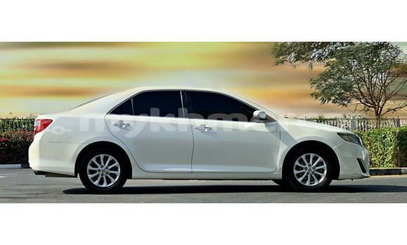 ទិញ នាំចូល Toyota Camry White ឡាន} ក្នុង Import - Dubai ក្នុង Kampot Province ទិញ នាំចូល Toyota Camry White ឡាន} ក្នុង Import - Dubai ក្នុង Kampot Province
