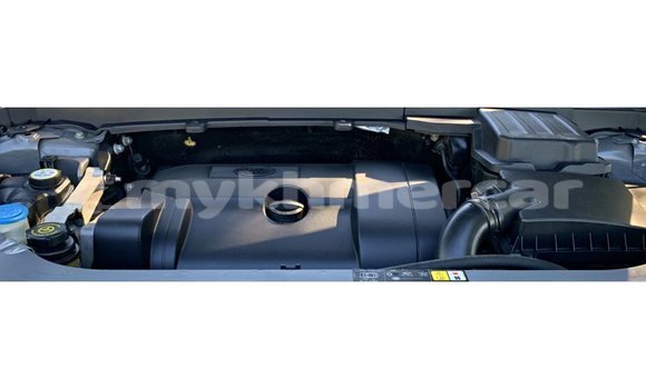 Acheter Import Voiture Land Rover Defender Autre à Import - Dubai, Kampot Province Acheter Import Voiture Land Rover Defender Autre à Import - Dubai, Kampot Province