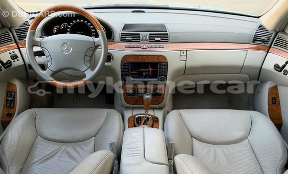 ទិញ នាំចូល Mercedes-Benz 200 Blue ឡាន} ក្នុង Import - Dubai ក្នុង Kampot Province ទិញ នាំចូល Mercedes-Benz 200 Blue ឡាន} ក្នុង Import - Dubai ក្នុង Kampot Province