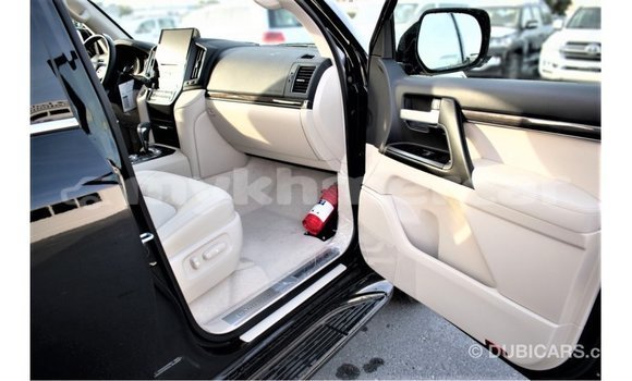 Buy Import Toyota Land Cruiser Black Car in Import - Dubai in Kampot Province Buy Import Toyota Land Cruiser Black Car in Import - Dubai in Kampot Province