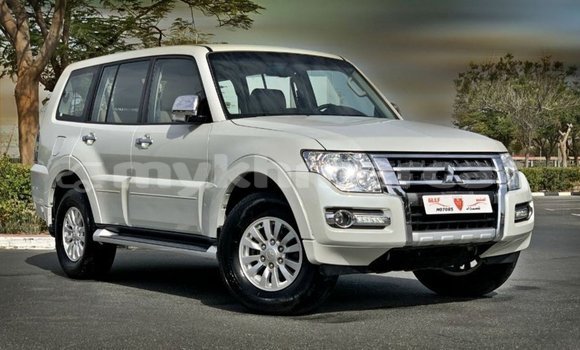 ទិញ នាំចូល Mitsubishi Pajero White ឡាន} ក្នុង Import - Dubai ក្នុង Kampot Province ទិញ នាំចូល Mitsubishi Pajero White ឡាន} ក្នុង Import - Dubai ក្នុង Kampot Province