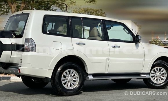 ទិញ នាំចូល Mitsubishi Pajero White ឡាន} ក្នុង Import - Dubai ក្នុង Kampot Province ទិញ នាំចូល Mitsubishi Pajero White ឡាន} ក្នុង Import - Dubai ក្នុង Kampot Province