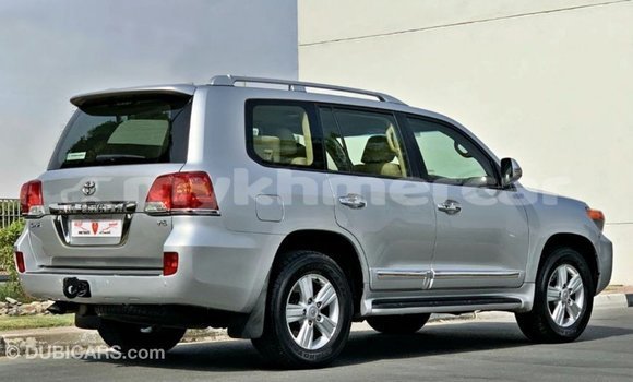 ទិញ នាំចូល Toyota Land Cruiser Other ឡាន} ក្នុង Import - Dubai ក្នុង Kampot Province ទិញ នាំចូល Toyota Land Cruiser Other ឡាន} ក្នុង Import - Dubai ក្នុង Kampot Province
