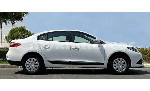 ទិញ នាំចូល Renault Fluence White ឡាន} ក្នុង Import - Dubai ក្នុង Kampot Province ទិញ នាំចូល Renault Fluence White ឡាន} ក្នុង Import - Dubai ក្នុង Kampot Province