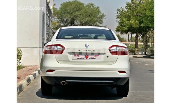 ទិញ នាំចូល Renault Fluence White ឡាន} ក្នុង Import - Dubai ក្នុង Kampot Province ទិញ នាំចូល Renault Fluence White ឡាន} ក្នុង Import - Dubai ក្នុង Kampot Province