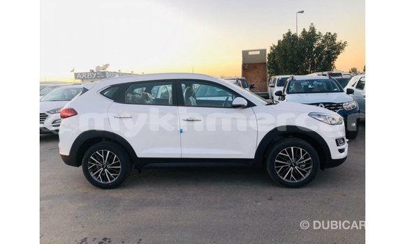 ទិញ នាំចូល Hyundai Tucson White ឡាន} ក្នុង Import - Dubai ក្នុង Kampot Province ទិញ នាំចូល Hyundai Tucson White ឡាន} ក្នុង Import - Dubai ក្នុង Kampot Province