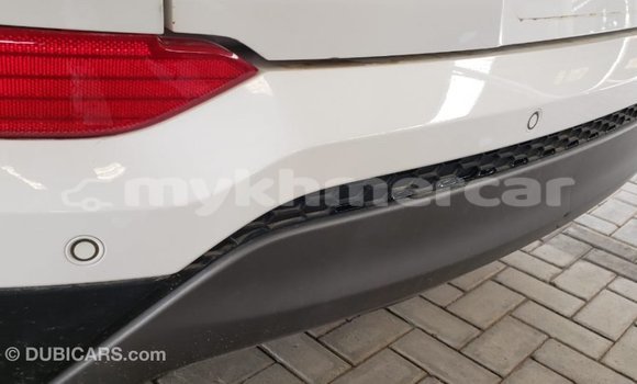 Buy Import Hyundai Tucson White Car in Import - Dubai in Kampot Province Buy Import Hyundai Tucson White Car in Import - Dubai in Kampot Province
