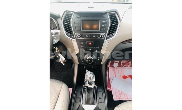 Buy Import Hyundai Santa Fe Other Car in Import - Dubai in Kampot Province Buy Import Hyundai Santa Fe Other Car in Import - Dubai in Kampot Province