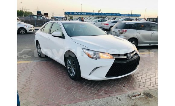 Buy Import Toyota Camry White Car in Import - Dubai in Kampot Province