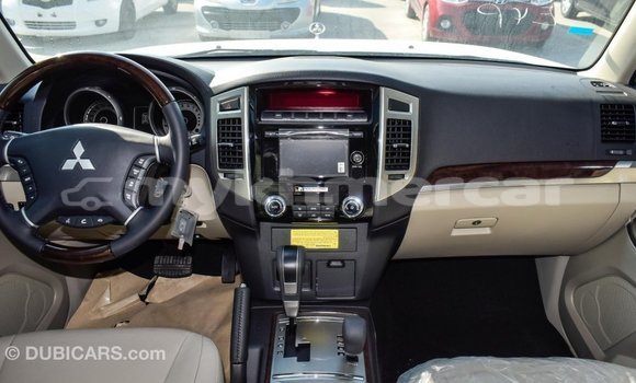 Buy Import Mitsubishi Pajero Other Car in Import - Dubai in Kampot Province Buy Import Mitsubishi Pajero Other Car in Import - Dubai in Kampot Province