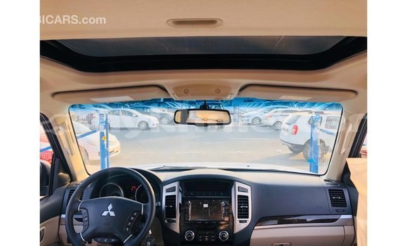 ទិញ នាំចូល Mitsubishi Pajero Black ឡាន} ក្នុង Import - Dubai ក្នុង Kampot Province ទិញ នាំចូល Mitsubishi Pajero Black ឡាន} ក្នុង Import - Dubai ក្នុង Kampot Province