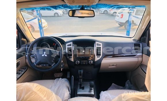 ទិញ នាំចូល Mitsubishi Pajero Black ឡាន} ក្នុង Import - Dubai ក្នុង Kampot Province ទិញ នាំចូល Mitsubishi Pajero Black ឡាន} ក្នុង Import - Dubai ក្នុង Kampot Province