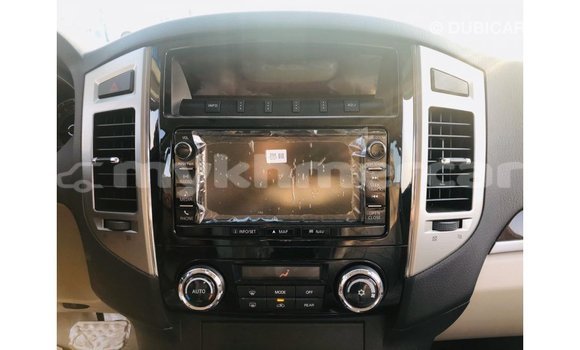 ទិញ នាំចូល Mitsubishi Pajero Black ឡាន} ក្នុង Import - Dubai ក្នុង Kampot Province ទិញ នាំចូល Mitsubishi Pajero Black ឡាន} ក្នុង Import - Dubai ក្នុង Kampot Province