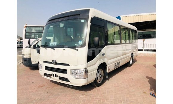 Buy Import Toyota Coaster White Car in Import - Dubai in Kampot Province