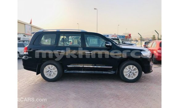 ទិញ នាំចូល Toyota Land Cruiser Black ឡាន} ក្នុង Import - Dubai ក្នុង Kampot Province ទិញ នាំចូល Toyota Land Cruiser Black ឡាន} ក្នុង Import - Dubai ក្នុង Kampot Province