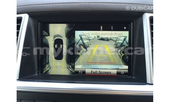 Acheter Import Voiture Mercedes-Benz 190 (W201) Blanc à Import - Dubai, Kampot Province Acheter Import Voiture Mercedes-Benz 190 (W201) Blanc à Import - Dubai, Kampot Province