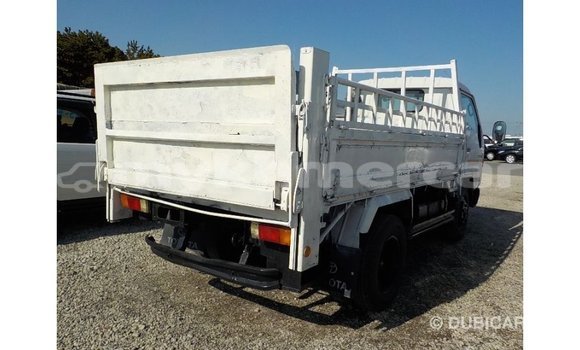Buy Import Toyota Dyna White Truck in Import - Dubai in Kampot Province Buy Import Toyota Dyna White Truck in Import - Dubai in Kampot Province